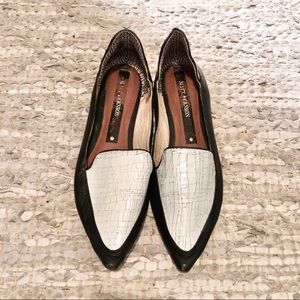 Matt Bernson ‘Verona’ Flats
